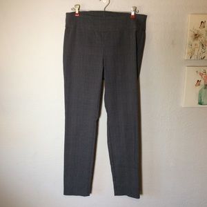 Van Heusen Pull On Dress Plaid Gray/Blue Pants